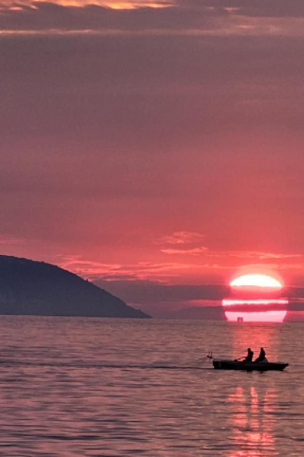 Sea & Sun Apartment *