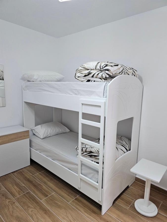 Sea & Sun Apartment *
